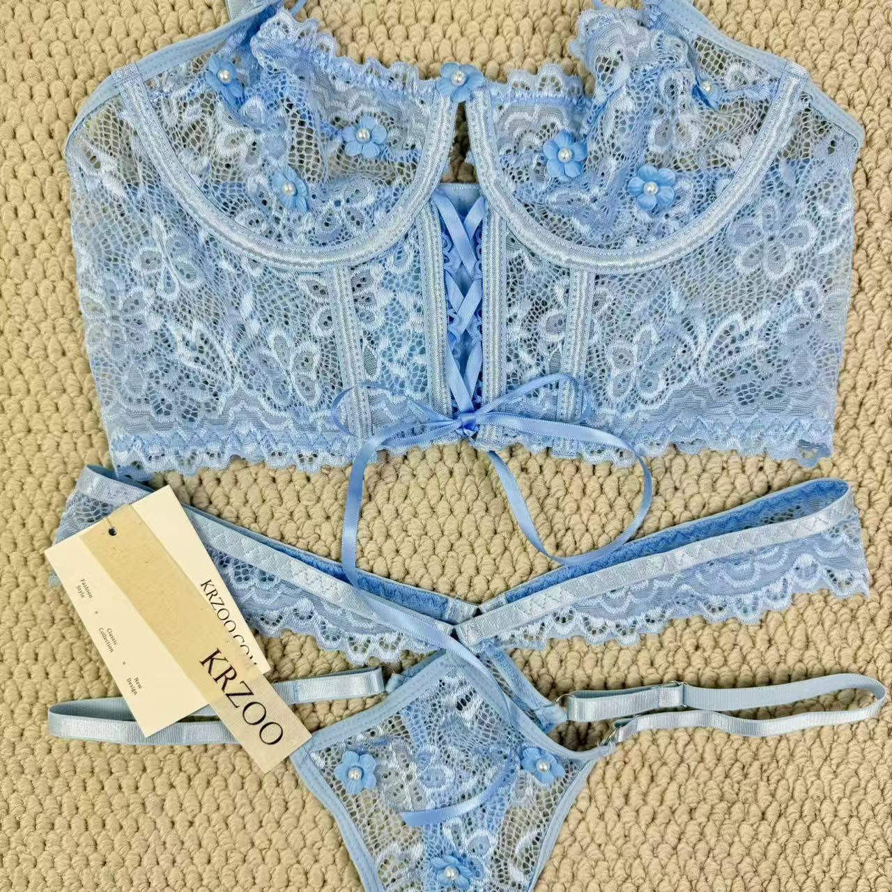 Lace bra with sequins and 3D small flower set