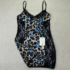 Leopard print butterfly pattern pajamas