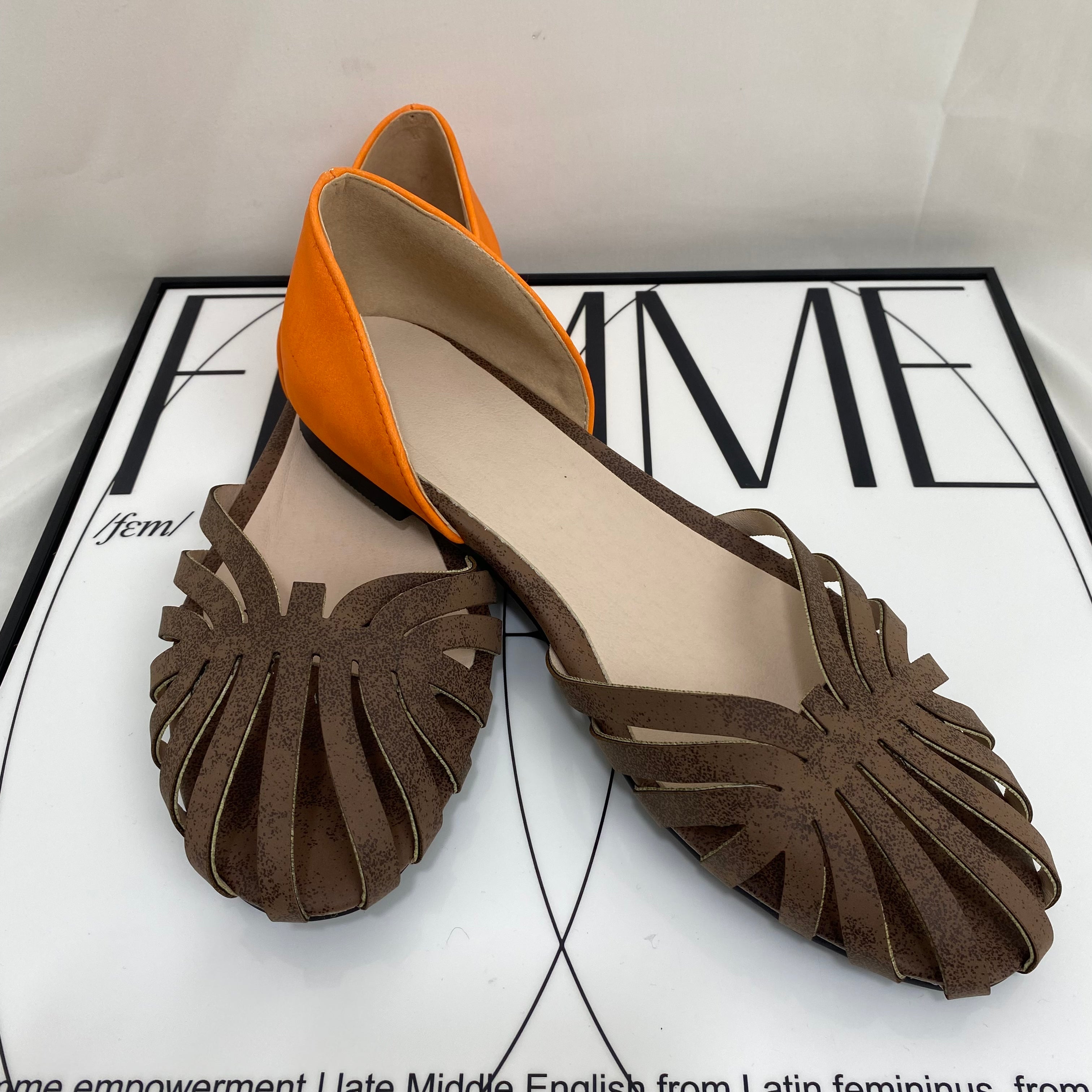 Casual Flat-Heeled Oversized Sandals